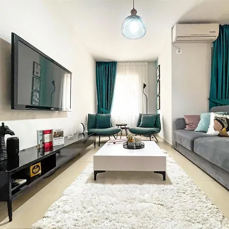 New Bazaar Stylish In Tirana's Heart Apartment