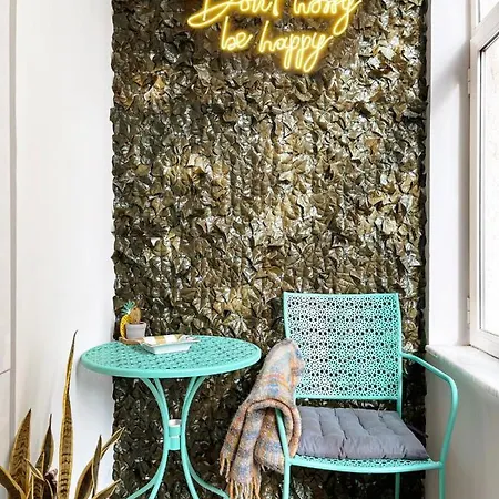 Apartment New Bazaar Stylish In Tirana's Heart Tirana